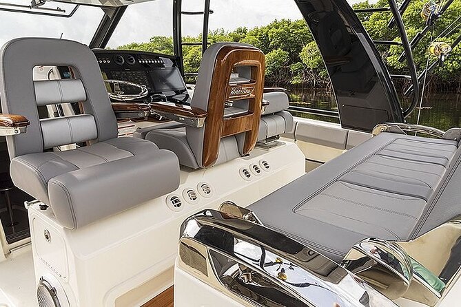 2-Hour Maalaea Luxury Powerboat Sunset Cruise for up to 6 Guests - A small powerboat instead of a floating crowd