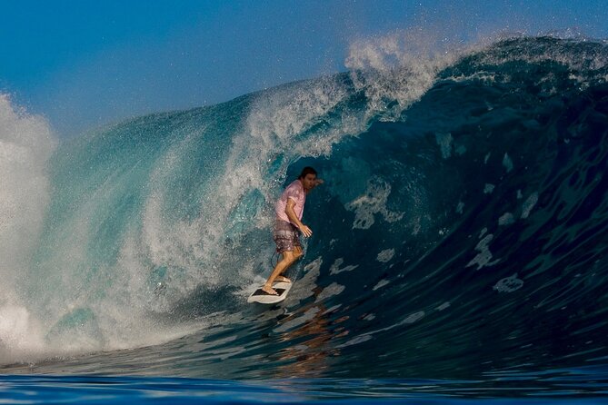 2-Hour Surf Lessons with a Pro - Finding the right wave spot for your level