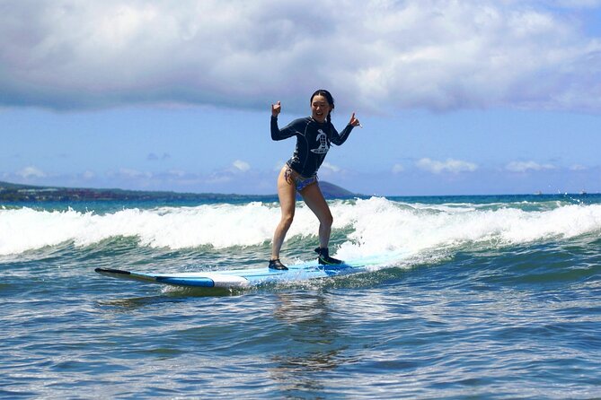 Beginner Group Surf Lesson on Maui South Shore - Practicing the three basic surf skills