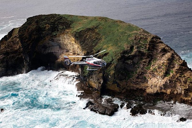 Deluxe Helicopter Tour of Molokai and Maui - Starting at Kahului and lifting over Maui