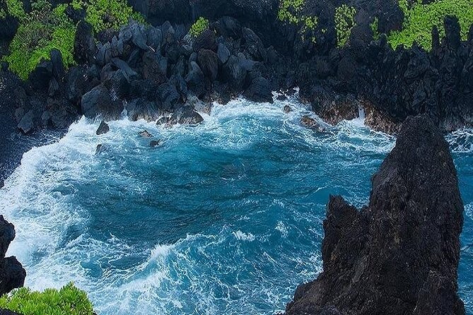 Deluxe Road to Hana Rainforest and Waterfall Experience from Maui - A 6 a.m. start at Hookipa Beach Park