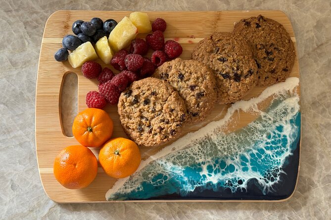 Epoxy Resin Cheese Board Art Class - What the $145 price covers