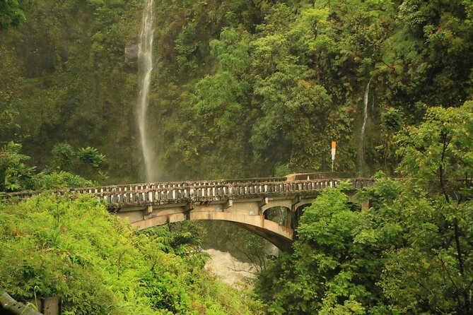 Famous Road to Hana Waterfalls, Black Sand Beach & Lunch - Puaʻa Kaʻa offers a cold freshwater break
