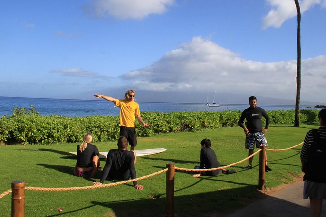 Group Surf Lesson at Ka'anapali Beach - Starting at Kaanapali Beach with the basics
