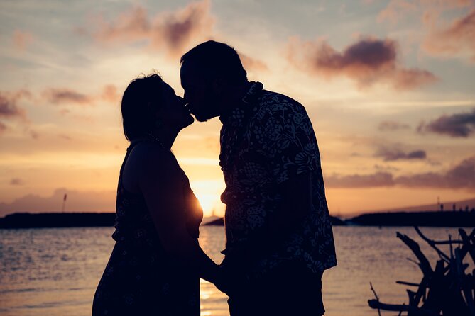 Hire Photographer, Professional Photo shoot - Maui - Weather, Timing, and the Kahului Meeting Point