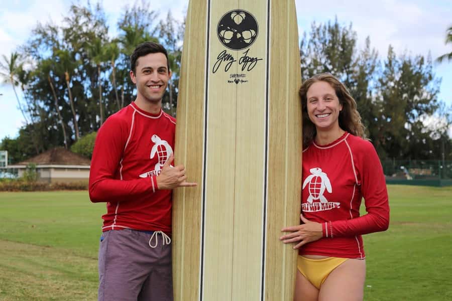 Kihei, Maui: 2-Hour Beginner Surfing Class - Getting fitted for the board and safety gear