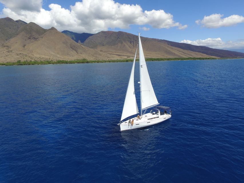 Lahaina: Private Sunset Sailing Trip & West Maui Mountains - From Whalers Village to open water