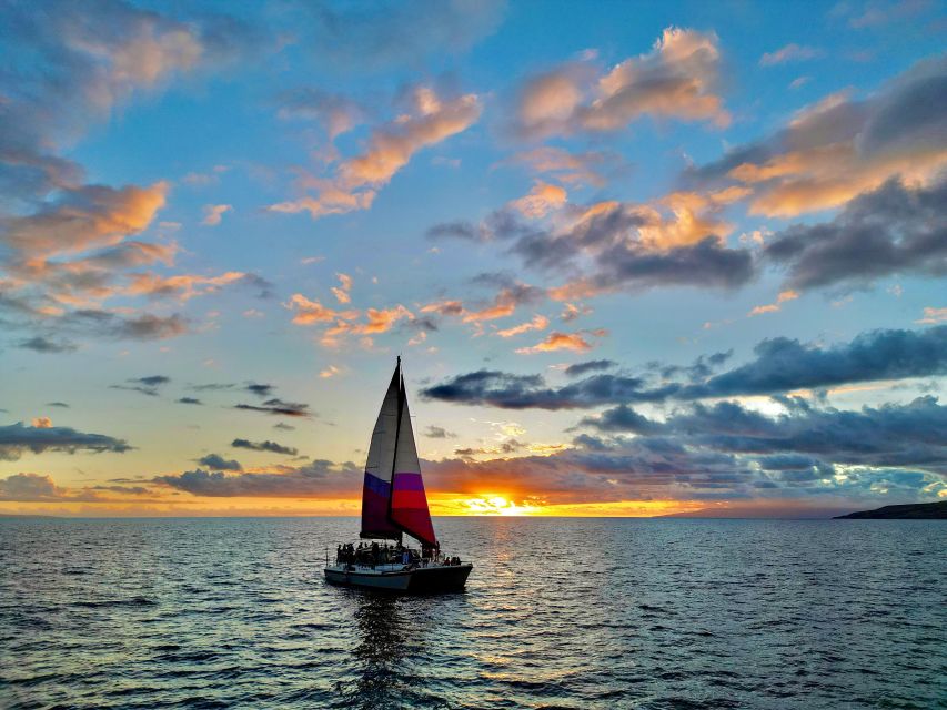 Maalaea Harbor: Sunset Sail on a Charming Hawaiin Catamaran - Pupu, Drinks, and the Floating Tiki Bar