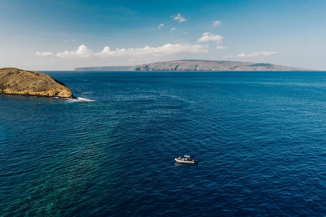 Maui: 2-Hour Molokini Snorkel Trip - The crew makes the short format work