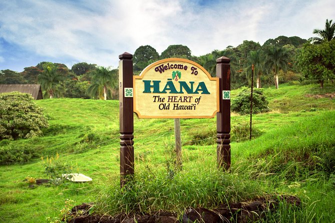 Maui Adventure Bundle: 6 Epic Audio Driving Tours, Including Road to Hana - Days 2 and 3: Reverse routes and the full loop