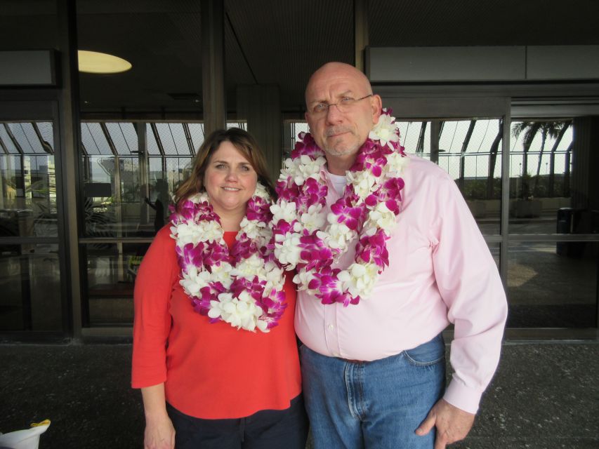 Maui Airport Custom Lei Greeting - Choose Your Lei - Key points at a glance