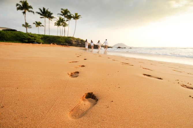 Maui Family and Couple Beach Photo Session - The photographers make a real difference