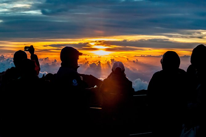 Maui: Haleakala Sunrise Spectacular with Local Breakfast - Through Kula and Maui’s upland country