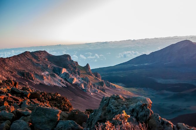 Maui: Haleakala Sunrise Spectacular with Local Breakfast - Guides who make the long morning easier