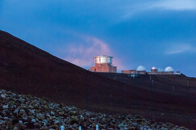 Maui: Haleakala Sunrise Spectacular with Local Breakfast - Breakfast at a local restaurant