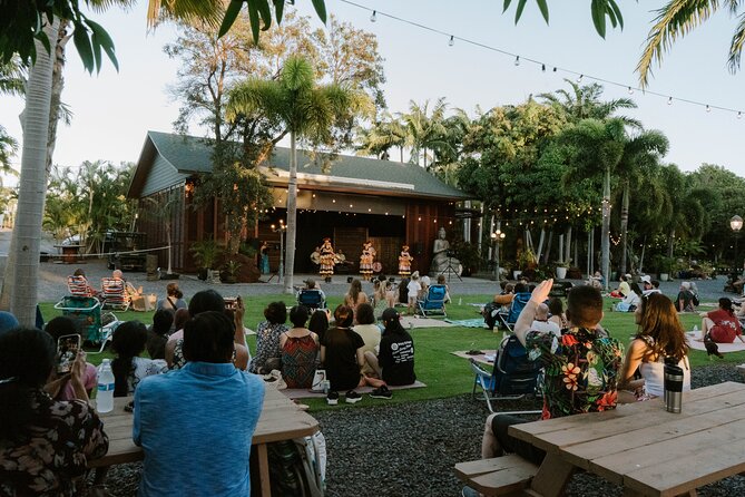 Maui Hula Show: Hula and Fire Dancing at South Maui Gardens - Practical details that affect your evening