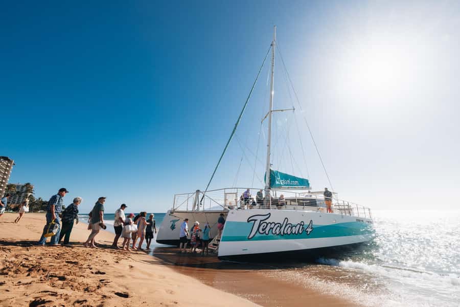 Maui: Ka'anapali Whale Watching Cruise on Luxury Sailboat - Who should book this Kaanapali whale watch?