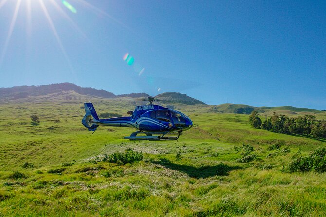 Maui & Molokai Spectacular with Exclusive Landing Helicopter Tour - The exclusive landing and South Maui views