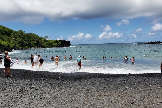 Maui Private Tour - Road to Hana Adventure - Just for Your Group - Black Sand Beach and Waianapanapa State Park