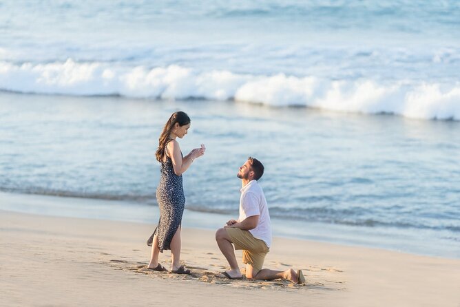 Maui Professional Photographer Couples and Families - Why the family photos need a little planning