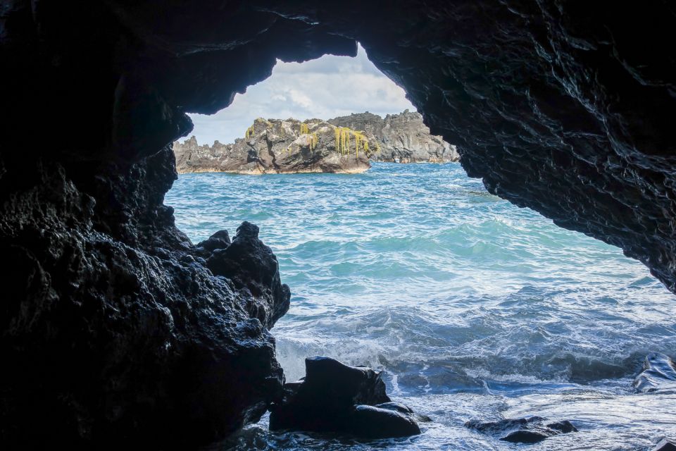 Maui: Small-Group Road to Hāna Sightseeing Tour - Keanae Peninsula and the old coastal road