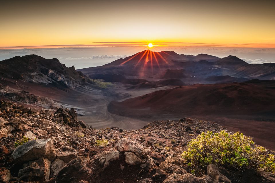 Maui: Sunrise & Breakfast Tour to Haleakala National Park - Upcountry Maui gives the ride a purpose