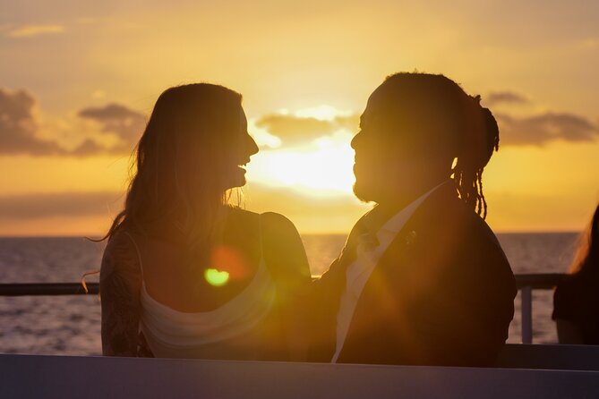 Maui Sunset Dinner Cruise - A Hawaiian Hula Experience - An open bar that changes the math