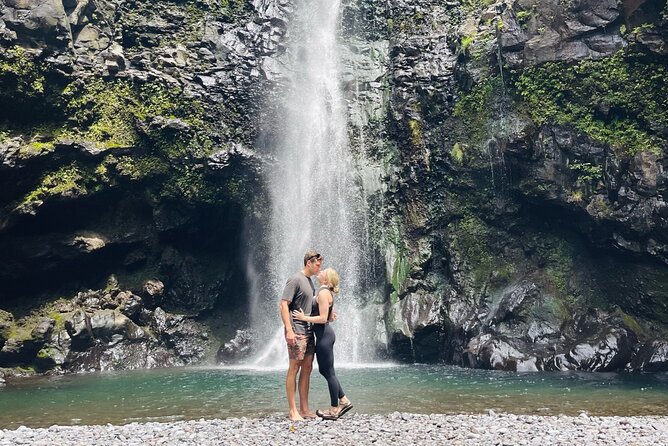 Maui: VIP Private Road to Hana Tour with Pick Up - Koki Beach and the Venus Pool