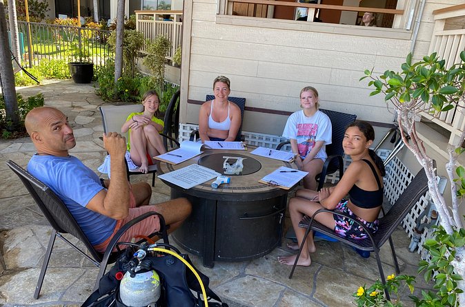 PADI Scuba Lesson and Shore Dive in Maui - Why the private format matters for beginners