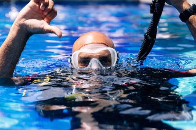 PADI Scuba Lesson and Shore Dive in Maui - Entering the water from shore