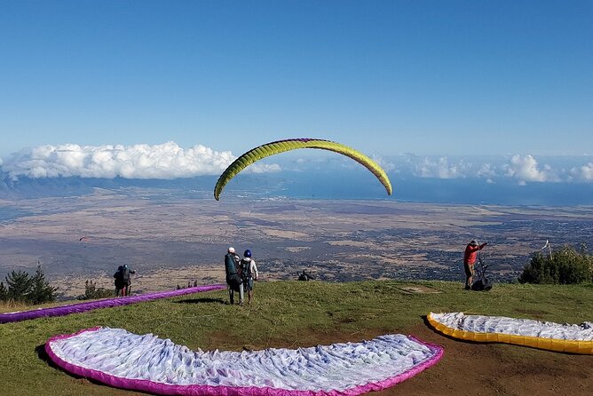 Paraglide Maui's 1K Tandem Paragliding Experience - Who should book the 1K flight?