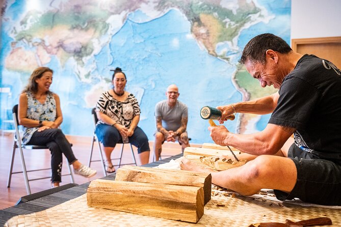 Polynesian Wood Carving on Maui - Start with the three galleries at 275 W Kaahumanu Avenue