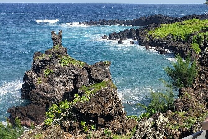 Private Full Day Maui Road to Hana Tour - Is $949 a fair price for your group?