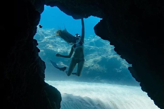 Private Guided Tours Beach Entry with Sea Scooters up to 5 guests - Weather, cancellation, and planning around Maui conditions