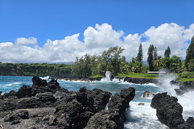 Private Road to Hana Tour with Pickup - Hana town, lunch choices, and Hana Bay