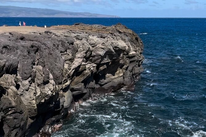 Private West Maui Coastline Open-Air Jeep Tour - Nakalele Blowhole: a quick stop with plenty of drama