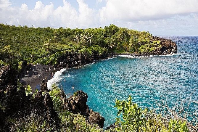 Road to Hana Deluxe Rainforest & Waterfall Experience from Maui - Kaumahina State Wayside Park and a needed break