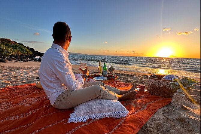 Romantic Sunset Picnic at Pristine Beach with Photo & Video - Arriving in Kihei at 5 p.m.