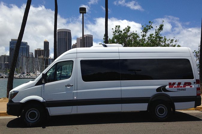 Round-Trip Airport Shuttle Kahului Airport on Maui - The south Maui route to Kihei, Wailea, and Makena