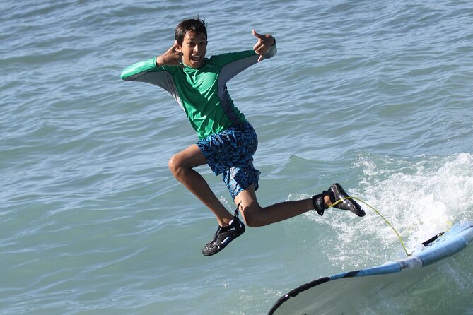 Semi Private Surf Lesson 4 Students 1 Instructor - Key points to know before you book