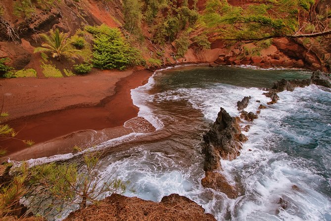Shaka Guide Maui "Classic" Road to Hana Audio Driving Tour - Ke‘anae, Wailua Valley, and the middle of the route
