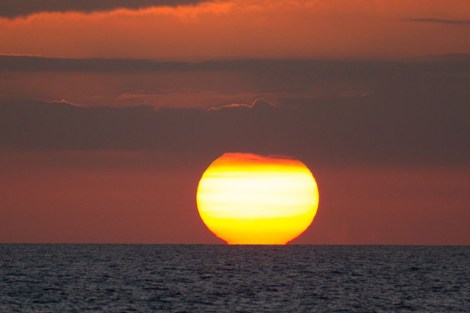 South Maui Sunset & Celestial Cruise - Key points to know before booking