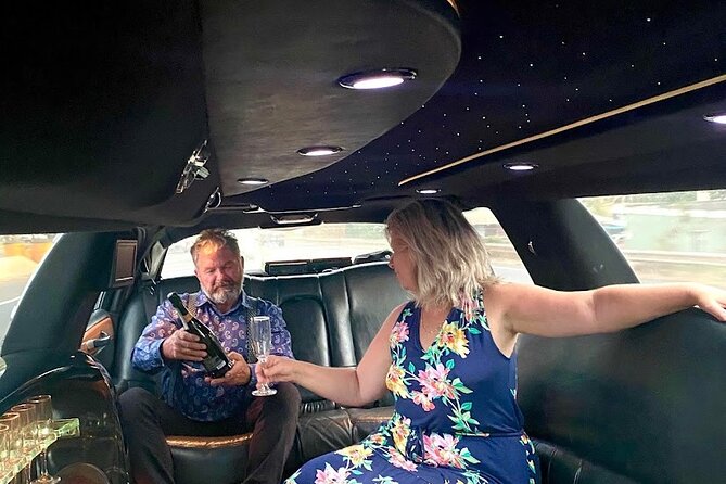 Stretch Limousine Private Transfer around the Island of Maui - Four to six hours is useful, but not unlimited