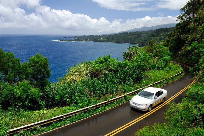 Ultimate Self-Driving Audio Tour of Road to Hana, Maui - Hookipa Beach Park and the first coastal views